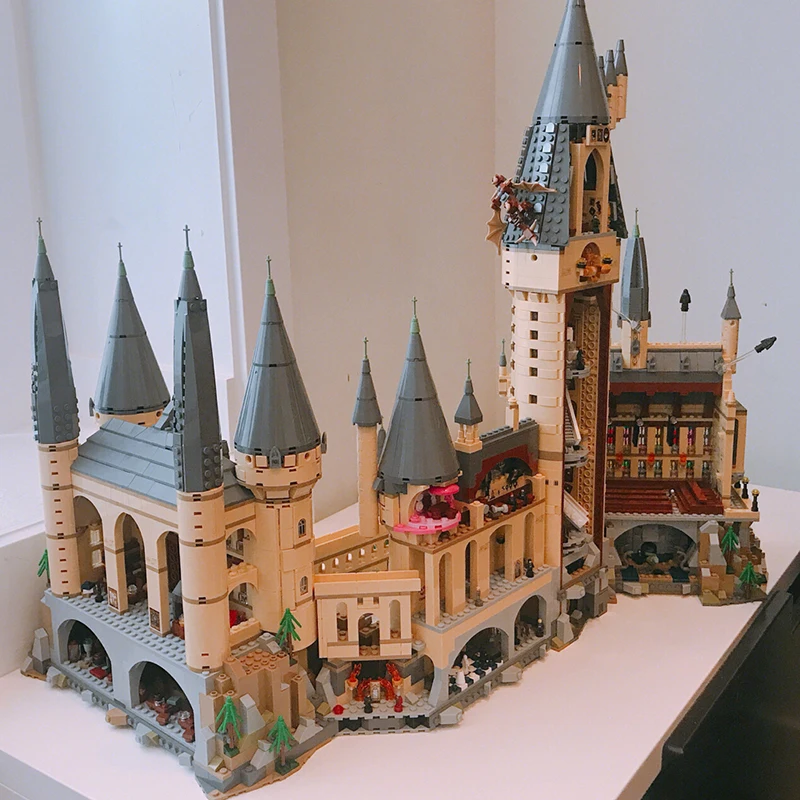 

DHL Harry Potter Magic Hogwart Castle Compatibel Legoingly castle 71043 Bouwstenen Bakstenen Kinderen Kerst DIY Speelgoed