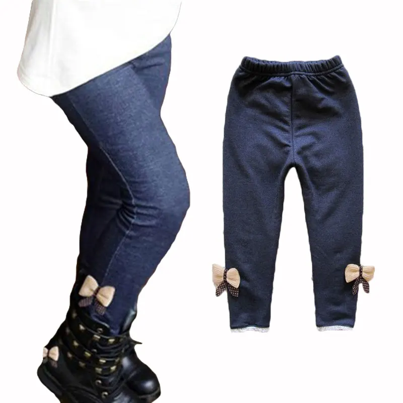 Розничная, г. Новые детские джинсы с бантом для девочек хлопковые кашемировые штаны леггинсы с эластичной резинкой на талии теплые штаны зима-весна, k1