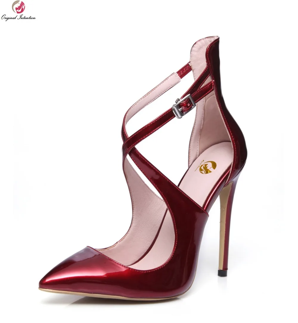 Женские босоножки с острым носком на тонком каблуке черные белые телесные