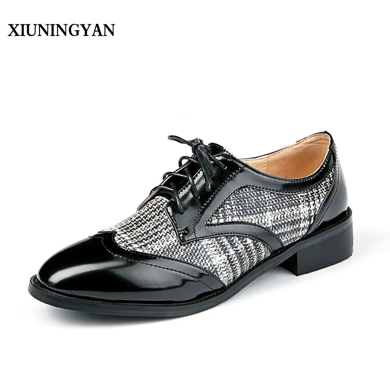 

XIUNINGYAN Women' Round Toe Casual Lattice Soft Genuine Leather Brogue Shoes Slip on Woman Flats Shoe Flexible Peas Footwear 40
