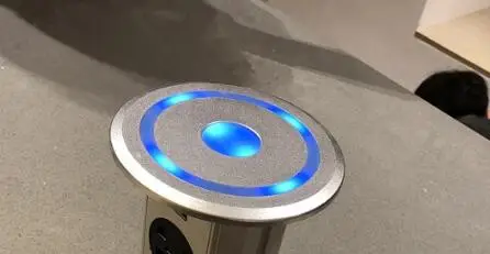 Intelligent lifting pop up desktop socket/Domotical Smart Motorized pop up socket high class and modern kitchen power grommet