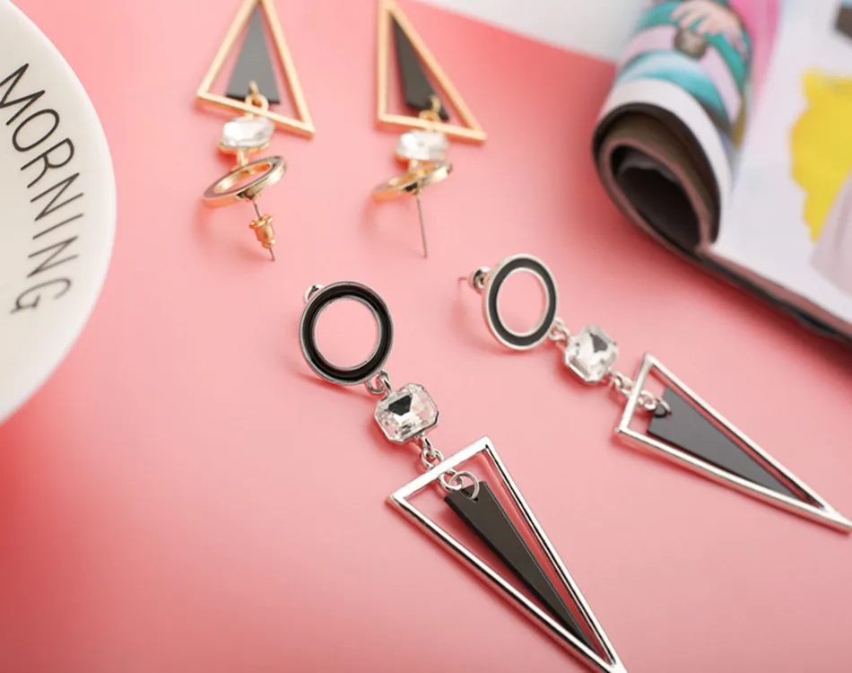 

Simple triangle creative fashion earrings S925 silver needle personality geometry Earrings exaggerated Earrings