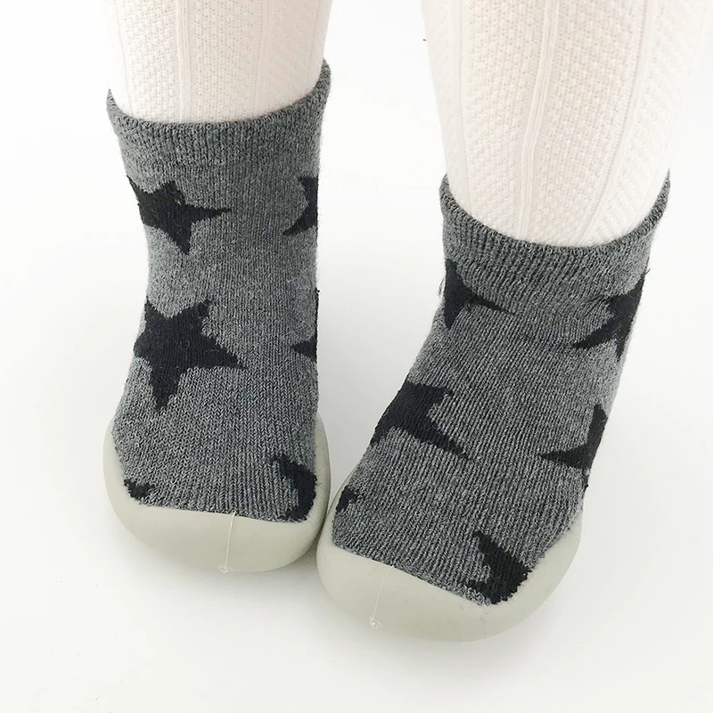 infant sock shoes
