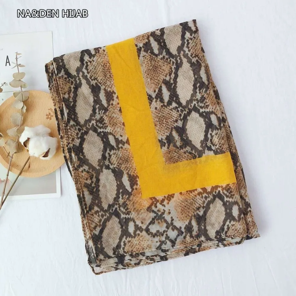 

2019 NEW fashion women scarves snakeskin printing retro muslin hijab scarf 10pcs/lot