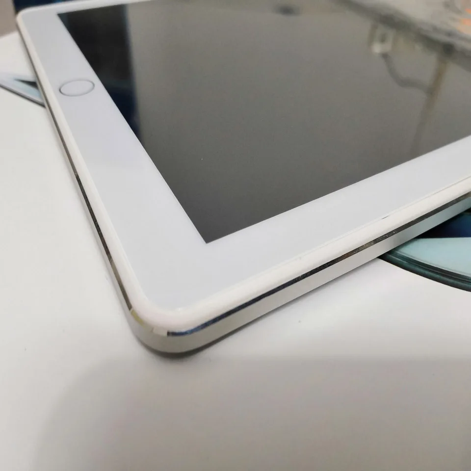 2019 New arrival 4G tablet pc 9.7 Inch Tablet gps 32GB ROM Dual SIM phone call tablet Android kids tablets 10 inch