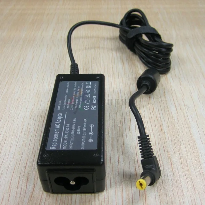 Зарядное устройство для ноутбука Dell Inspiron Mini 9 10 1010 1012 V 12 1018 Vostro A90 Y200J|ac power adapter