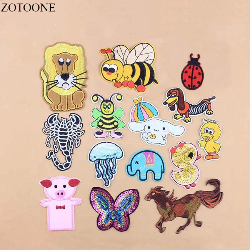 

Prajna 1Pcs Cartoon Fox Elephant Patches Sequin Butterfly Patches For Clothing Iron Cheap Embroidery Patches For Kids Clothes A2