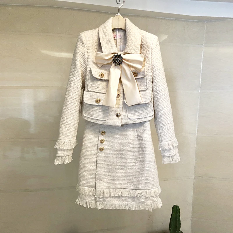 

Spring 2019 European Elegant sweet beige bow short coat + short skirt set high waist tassel wool coat wool skirt