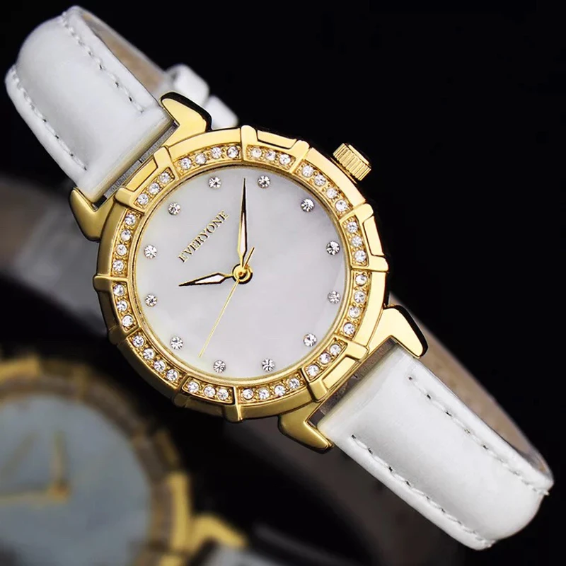 

2018 Luxury Brand Women Watches Fashion Dress Ladies Watch Noctilucent Leather Strap Quartz Watch Clock Women Hot Montres Femmes