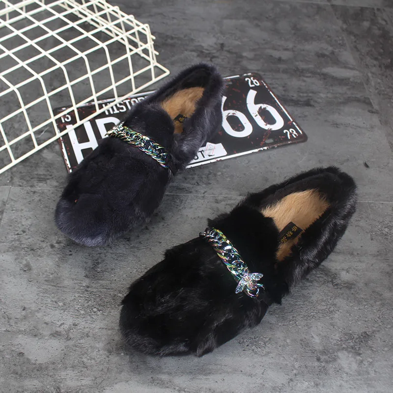 

EXCARGO Woman Winter Shoes Flats Loafers Mane Fur 2018 Winter Slip On Female Luxury Warm Shoes Rhinestone Bee Lady Warm Loafers