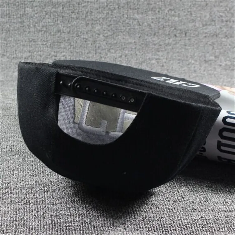 2805617531_1089435558