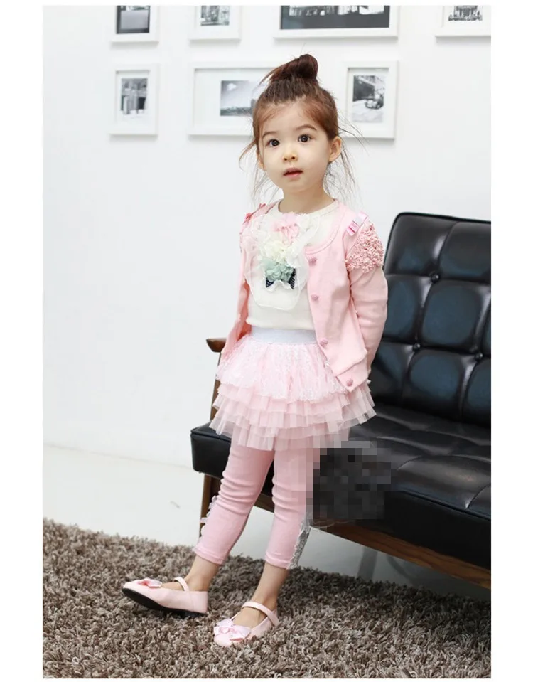 2018 Spring Autumn Fashion Cute Princess Elegant Child Baby Kids Girl Pure Solid Colour O Neck Lace Long Sleeve Cardigan Top (11)