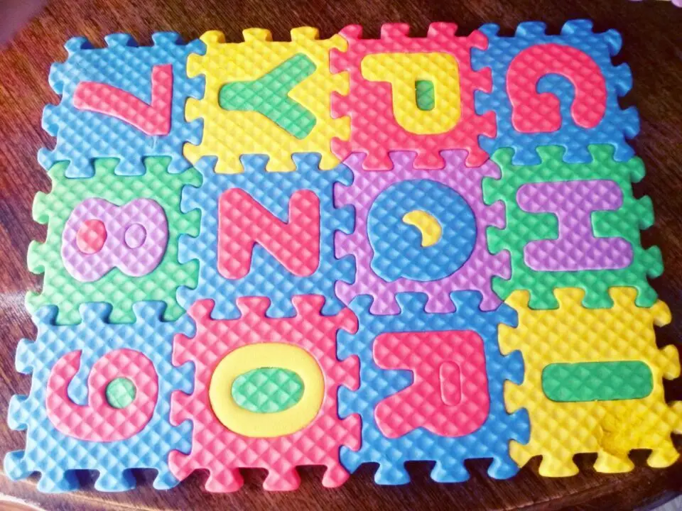 doll accessories  (6)
