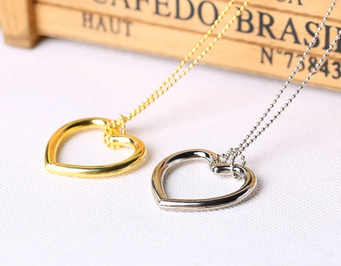 Children Puzzle Toy Micromagic Prop Ring Through Love Heart Chain Magic Circle Stage Props Unisex Easy To Do Close-up 2021 magic ring chain metal magic trick props knot tomorrow ring necklace iron ring holiday gift magic toy magic prop 50pcs
