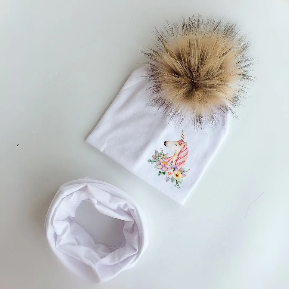 Комплект детских шапок для девочек; шапка с принтом бабочки и единорога; шапка для маленьких мальчиков; детский хлопковый шарф; нагрудники; Детские шапочки - Цвет: 2 unicorn white