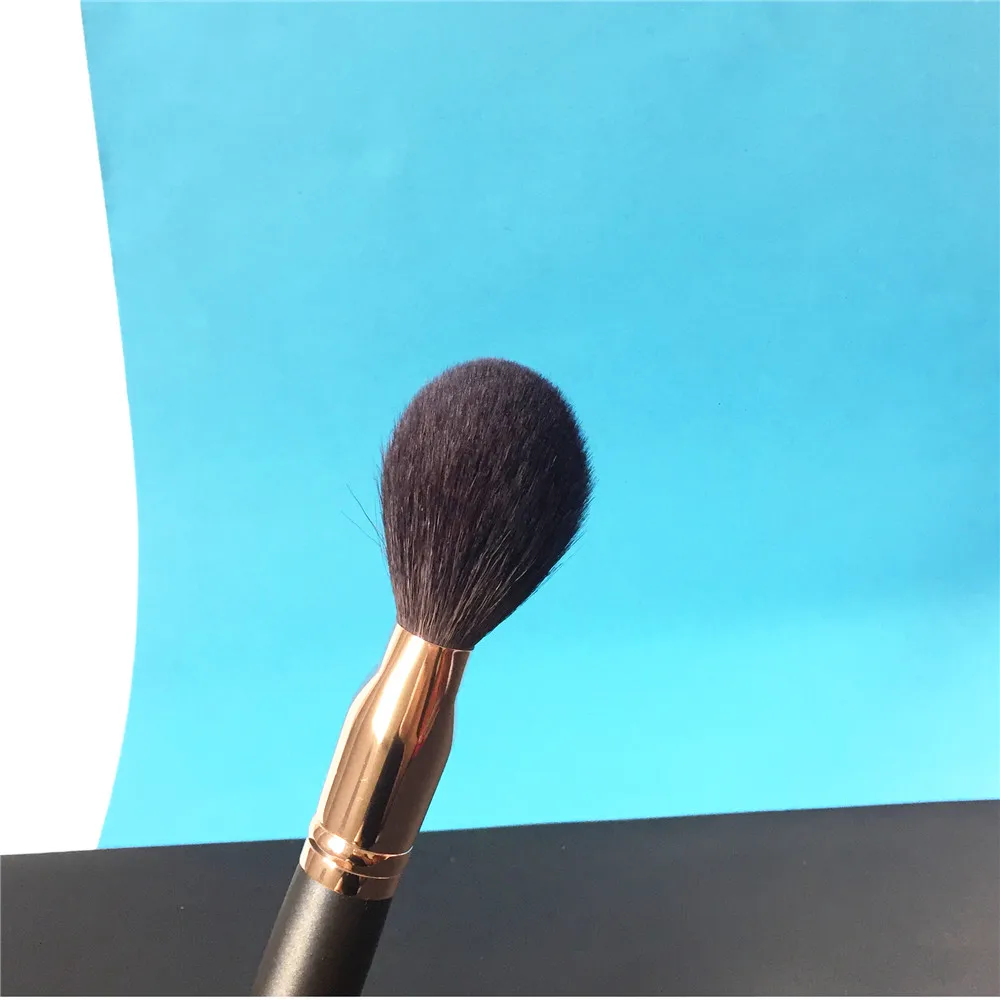 My Destiny PRO Angled Powder Brush #026 _ 3