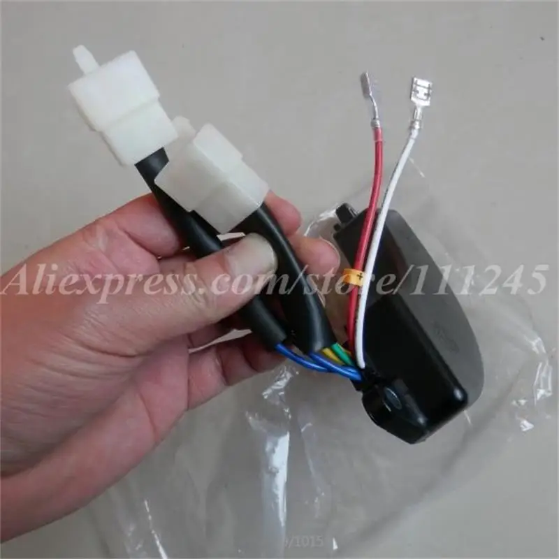 AVR 5KW 3 PHASE 8 WIRES KIPOR KDE6500E3 6