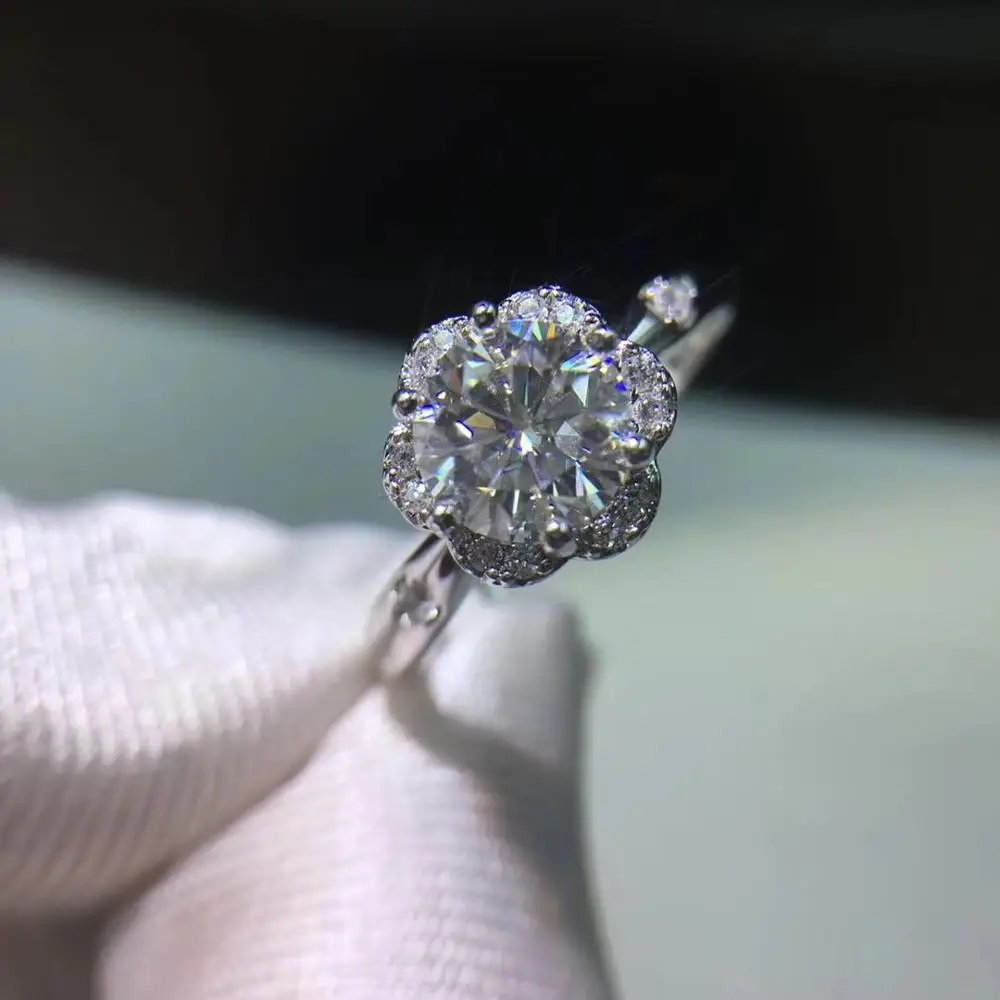 

Poetry Of Jew Store Round Silver Moissanite Ring 1ct D VVS Luxury Moissanite Weding Ring for Women
