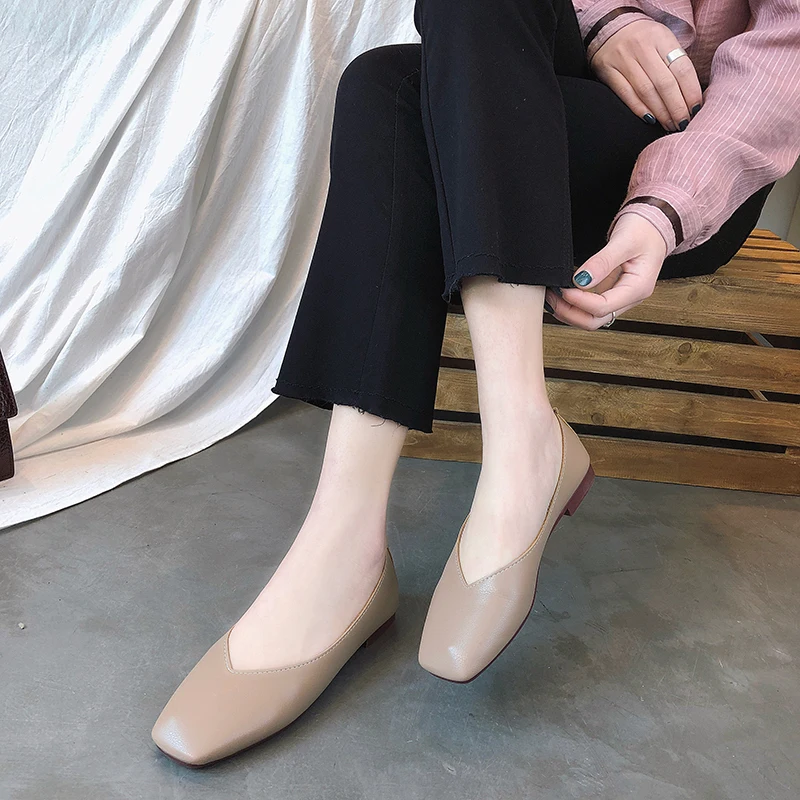 

New Fashion Women Flat Shoes Women Summer Autumn Skid-proof Slip-on Square Toe Flat Casual Sandals Shoes BeautyFeet