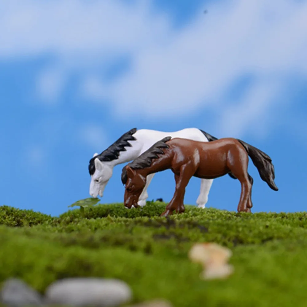 Новая Лошадь садовые статуэтки Смола семья пакет моделирование животные Дети игрушки Мини гномы моховые террариумы смолы фигурки украшение