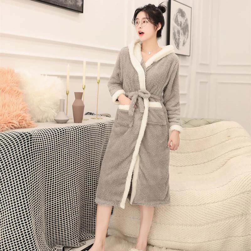 Womens Hooded Fleece Robes Plush Comfy Soft Warm Cute Cat Bathrobes Cartoon Sheep Bath Robe Soft Kimono Spa Bathrobe For Women