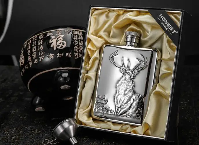 High-Quality-6oz-Stainless-Steel-Hip-Flask-Personalized-with-Funnel-Alcohol-Flask-Whiskey-Flask-Bar-Tools (4)