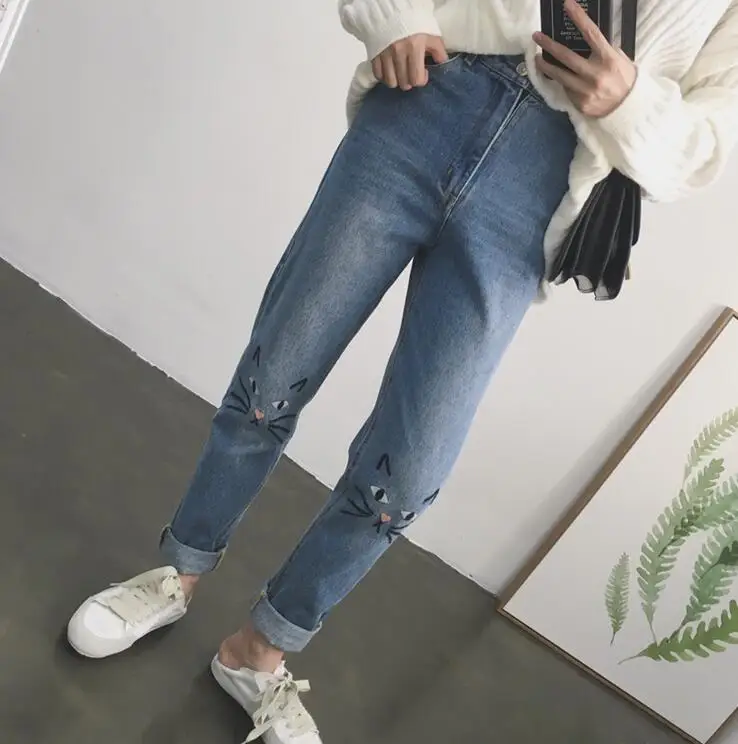 

Korean version of lovely cute cartoon embroidery waist was thin harem pants loose jeans trousers leisure trousers