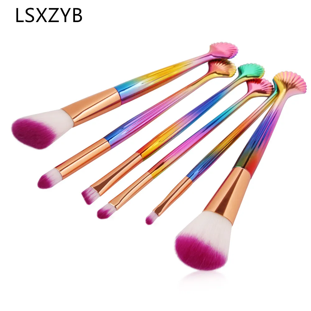 cosmetic brushes