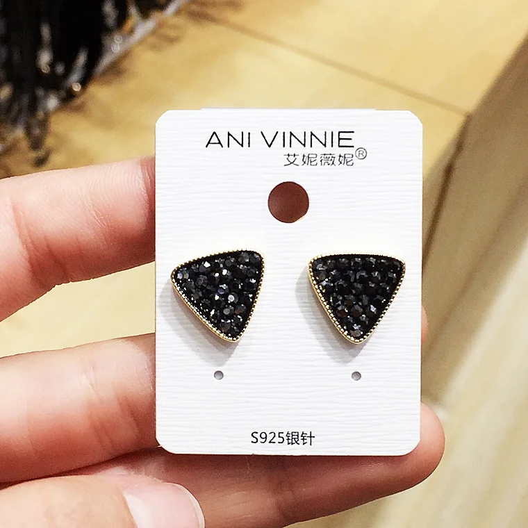 black zircon triangle earring 925 silver post Hypoallergenic fadeless alloy fashion jewelry stud earrings women High quality