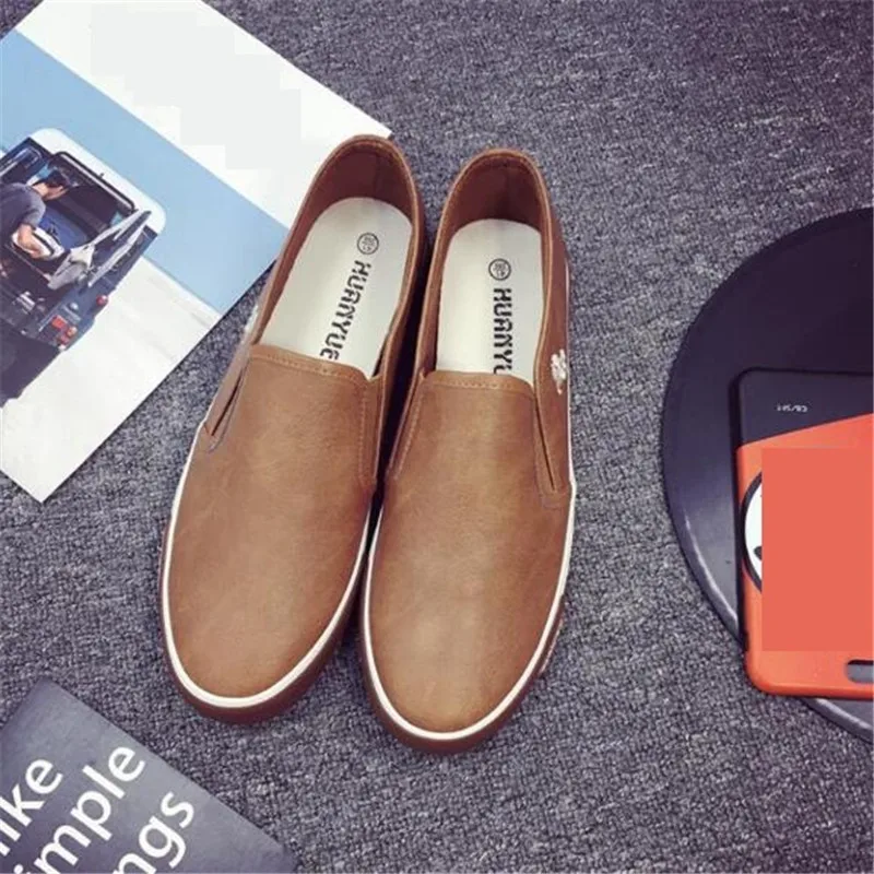 New Classic Men Slip-On Shoes Men Fashion Shoes PU Leather Casual Shoes Brand Men Sneakers Spring Men Flats Shoes