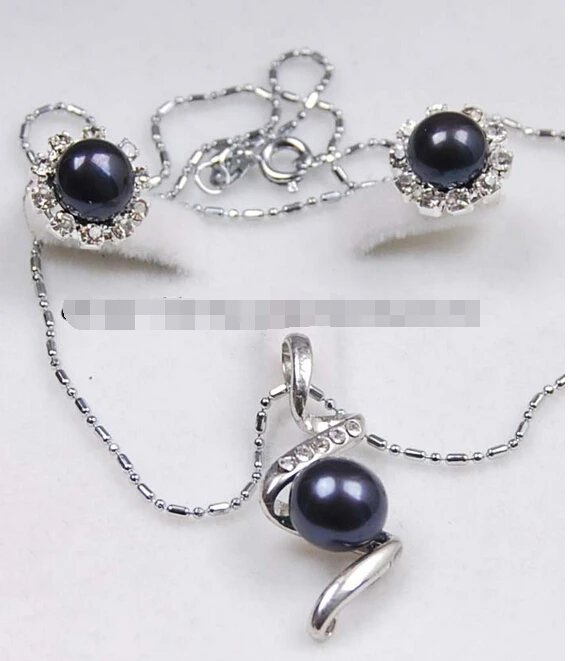 

Charming!Black Akoya Cultured pearl Earrings Pendant Necklace Set AAA (A0516)