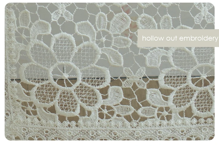 beige table runner (4)