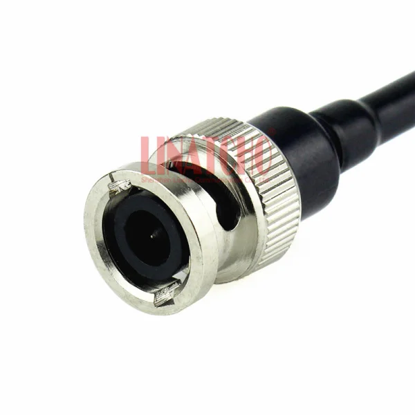 V8 UHF 3