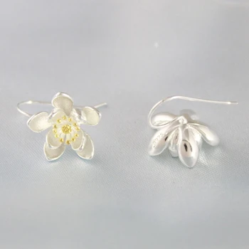 

925 Sterling Silver Thailand Craft Flower Elegant Temperament Personality Fashion Female Earring SEA034