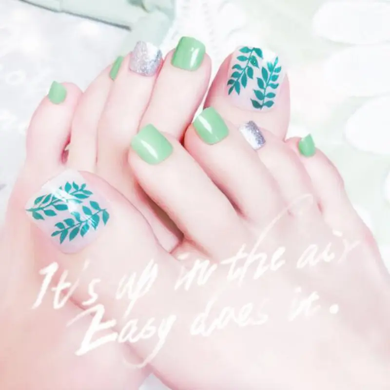 

24 Pcs/set Summer Toes Fake Nails Full Nail Tips Girl Toe Art Fashion Green Short False Artificial Toe Nails Tips