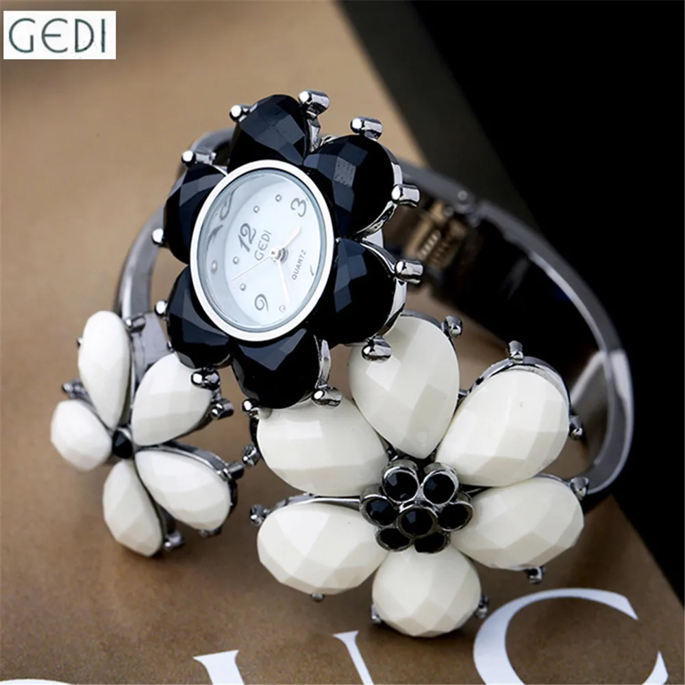 

Women's Watches Bracelet Brand Luxury Fashion Ladies Watch Black White Flowers Rhinestone Elegant Women Wristwatch Girls Clock