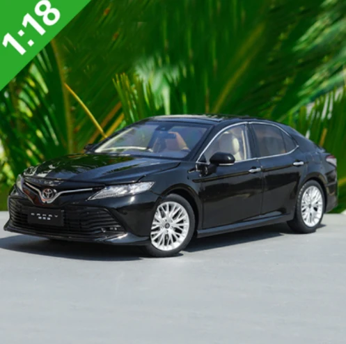 1/18 Toyota Camry 8-го поколения Литой Сплав Модель автомобиля игрушки для детей Коллекция подарков Черный Белый Красный - Цвет: Черный