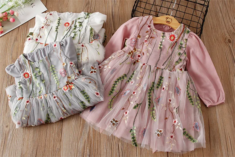 8314020159_981875981