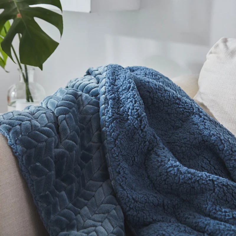 

Shaggy Longfur Throw Blanket | Snuggly Fuzzy Faux Fur Lightweight Warm Elegant Cozy Plush Sherpa Fleece Microfiber Blanket