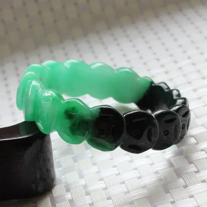 

1234 Vintage Hand-carved Chinese Coin Green Jadeite Jade Bracelet Bangle 57mm