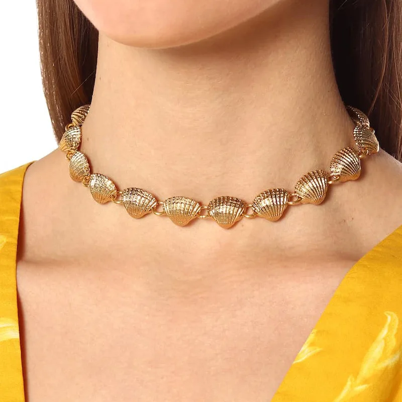 

Punk Shell Trendy Choker Necklace for Women Gold Color Rope Chain Seashell Ocean Beach Boho Pendant Necklaces Bracelet Jewelry