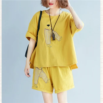 

Fashion Tshirt Womens Two Piece Sets 2020 Summer Korean New Print Short sleeve T Shirts Tops + Casual Shorts Women Sets Clothes