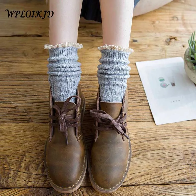 

[WPLOIKJD] Cute Candy Colored Pile Heap Lace Besign Hollow Socks Female Solid Meias Harajuku Reto Creative Calcetines Mujer