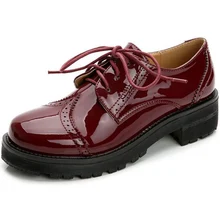 2017 frühjahr Neue Mode Ochsen Oxford Schuhe Frauen Schnitzen Muster Designs Lace Up Grob Leder Schuhe frauen Schuhe