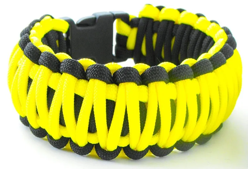 double-King-Cobra-Paracord-Survival-Bracelet-550-lb-tested-cord-Wrist-Sizes-Reversable-Climbing-Camping-survival (9)