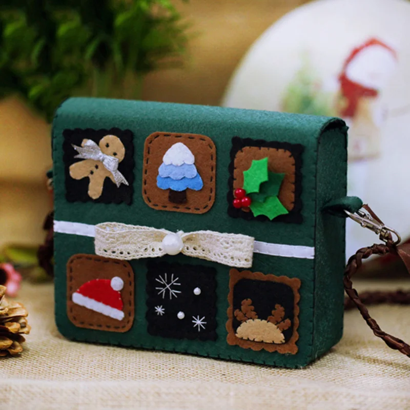 

DIY Children's Christmas Felt Bag Felt DIY Package Lovely kids Festival Green Candy bag Handmade Sewing by themselves