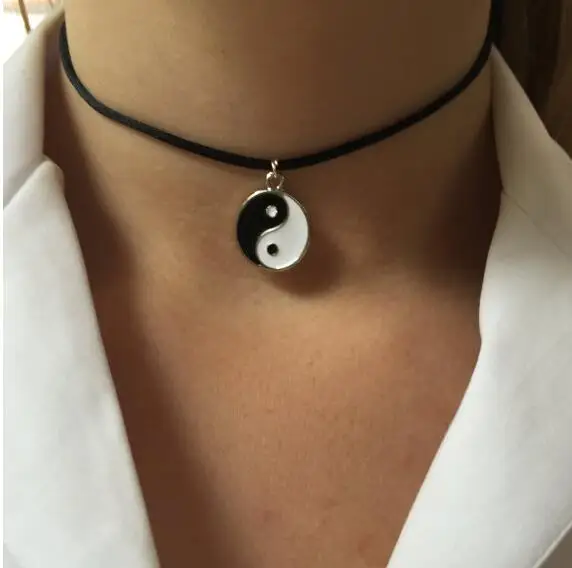 

Punk Simple Velvet Chokers Necklaces Vintage Alloy Chinese yin and yang tai chi Pendant female Clavicle Necklace