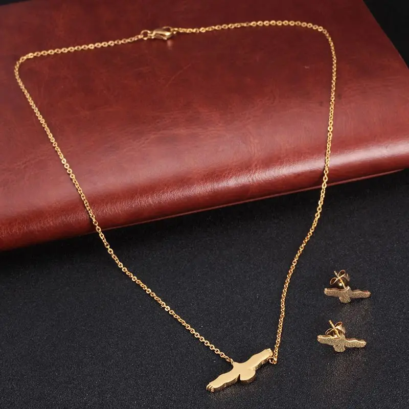 

Little Fish Woman Jewelry Set Stainless Steel Gold Plating Coconut Tree Pendant Necklace Bird Stud Earring Simple Letter Jewelry