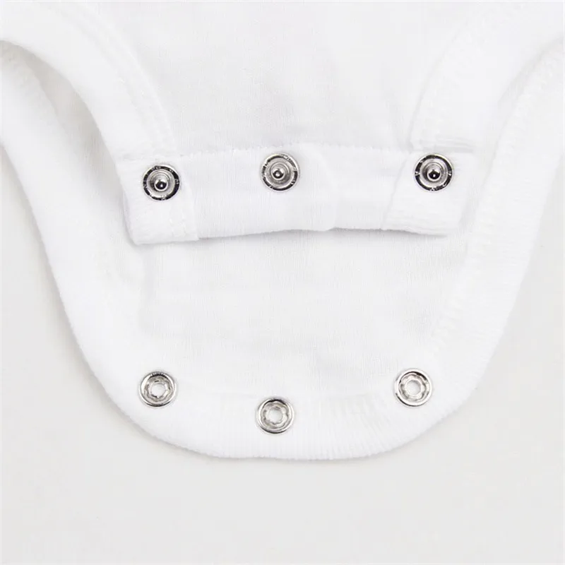 3 unids/lote 2017 del bebé del algodón de calidad superior Mamelucos manga larga color blanco bebé traje recién nacido Niños y Niñas verano bebe ropa de bebé 3 unids/lote 2017 del bebé del algodón de calidad superior Mamelucos manga larga color blanco bebé traje recién nacido Niños y Niñas verano bebe ropa de bebé