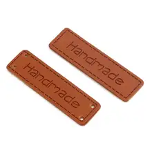 Etiquetas rectangulares de cuero PU con sello en relieve, accesorios de costura de bolsas de ropa DIY, 50 Uds. Dibujo hecho a mano